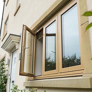 Flush sash windows
