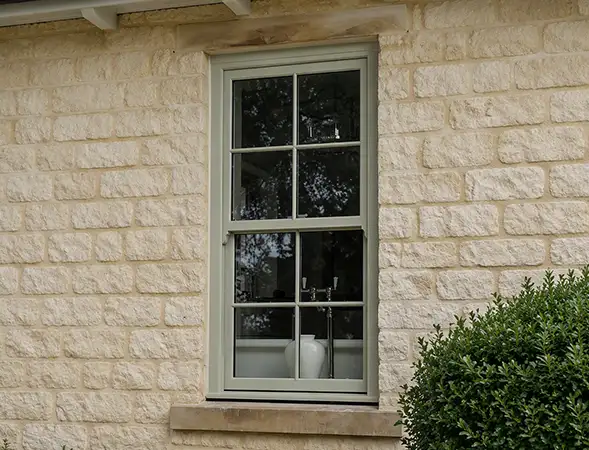 Sliding sash window